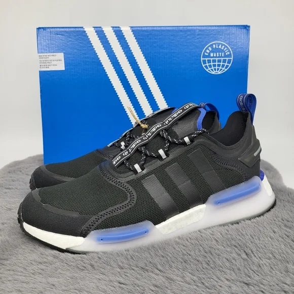 New Adidas NMD R1 V3 Black White Royal Blue Mens Running Shoes Size 9.5